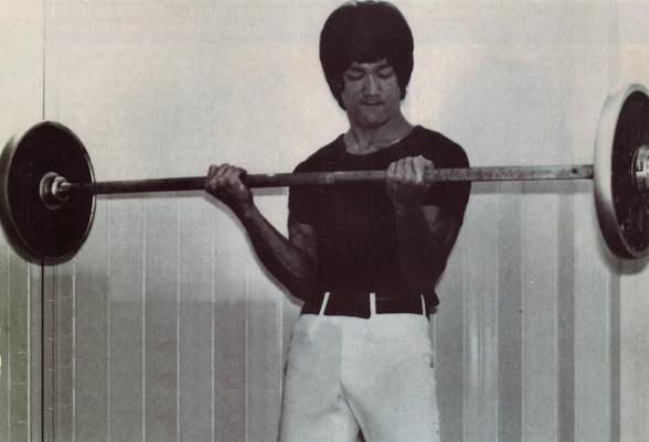 bruce lee weight training